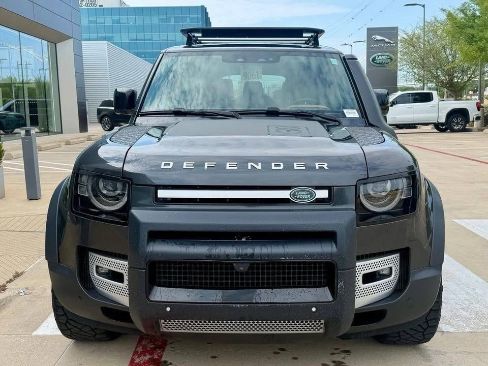 2023 Land Rover Defender L663 - Image 2 of 18
