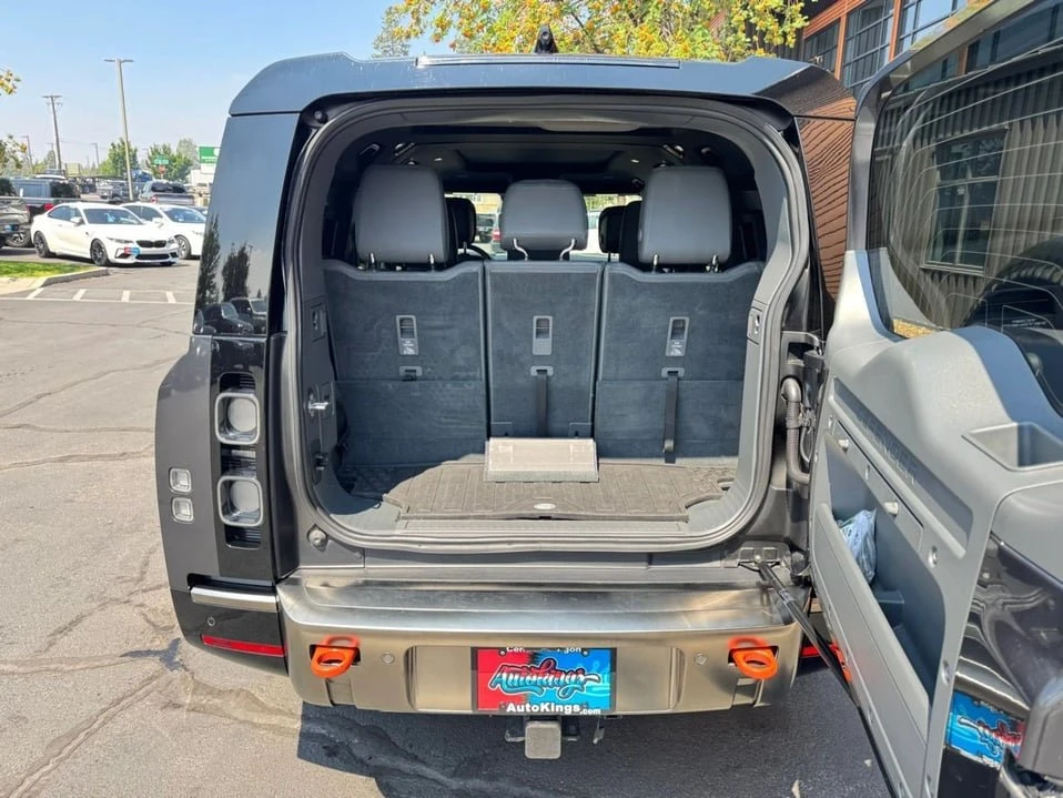 2023 Land Rover Defender L663 - Image 13 of 20