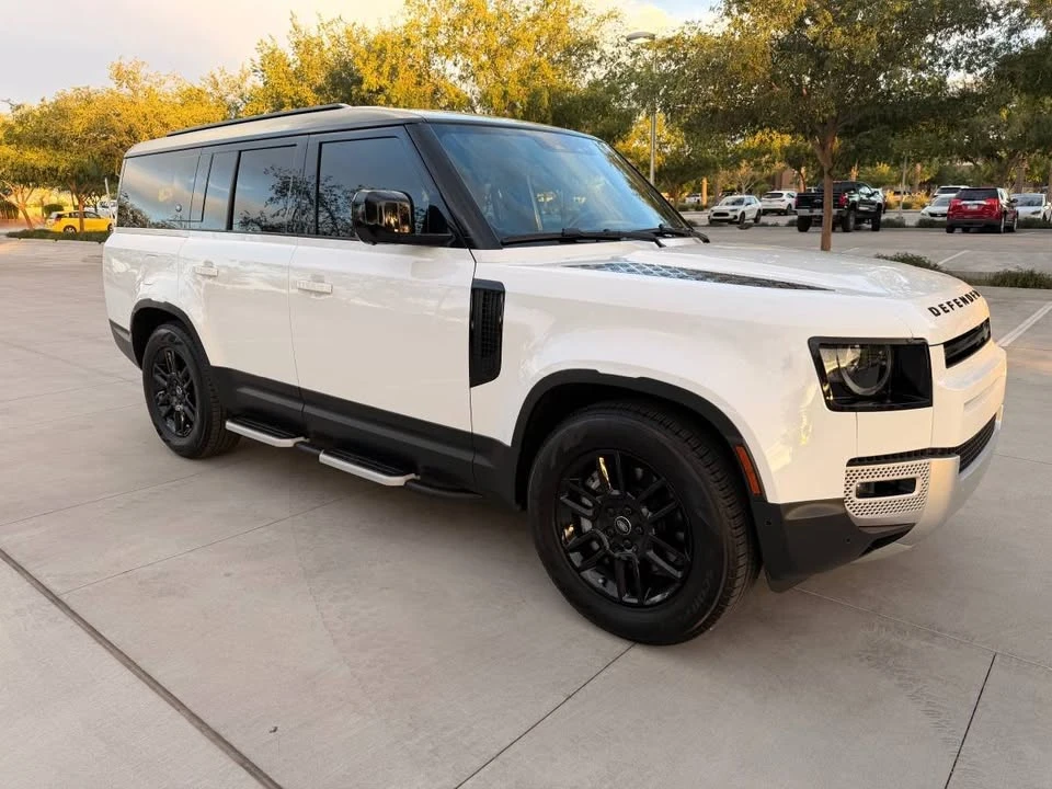 2023 Land Rover Defender L663 - Image 3 of 20
