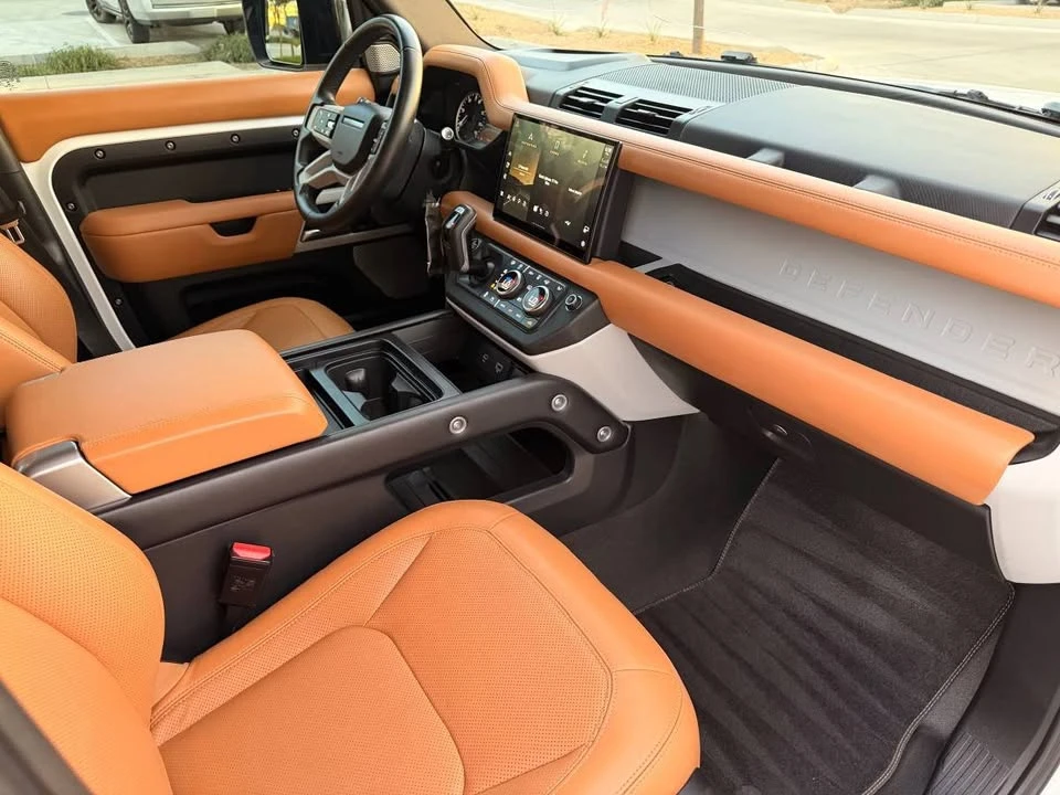 2023 Land Rover Defender L663 - Image 13 of 20