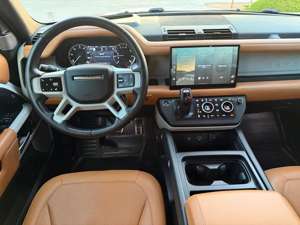 2023 Land Rover Defender 130 - Image 12 of 20