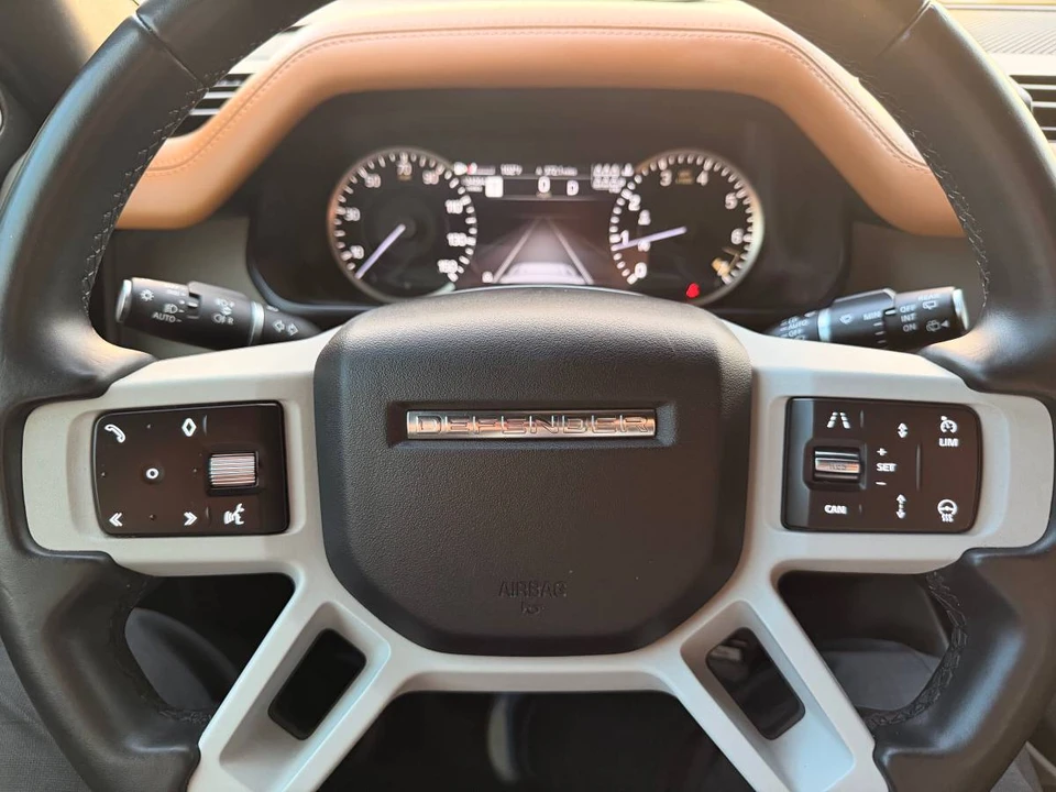 2023 Land Rover Defender 130 - Image 19 of 20