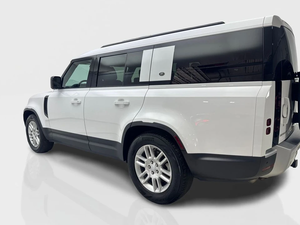 2023 Land Rover Defender L663 - Image 14 of 21