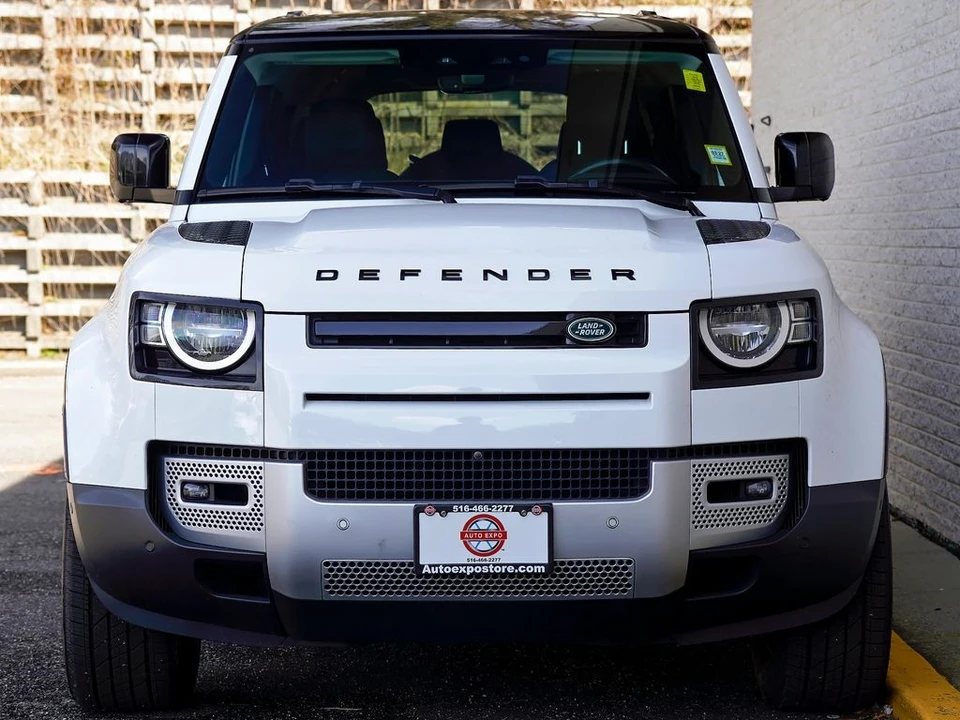 2023 Land Rover Defender L663 - Image 10 of 30