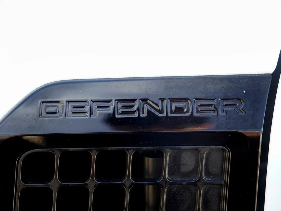 2023 Land Rover Defender L663 - Image 13 of 30