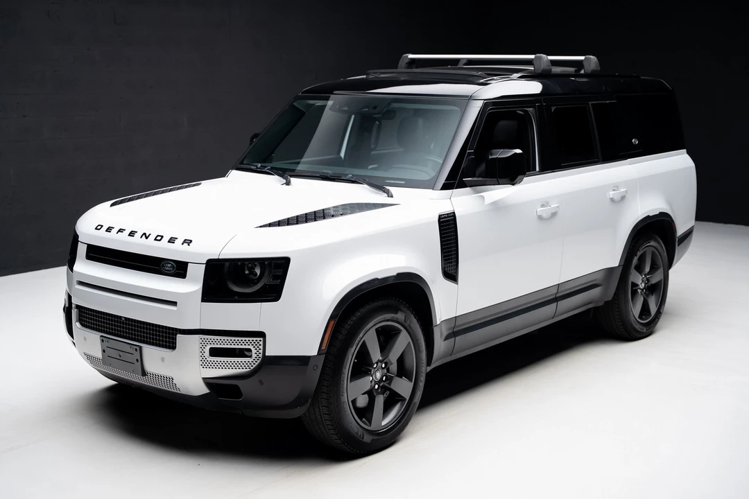 2023 Land Rover Defender L663 - Image 5 of 12