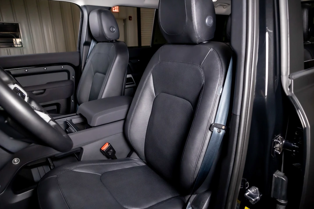 2023 Land Rover Defender L663 - Image 5 of 21