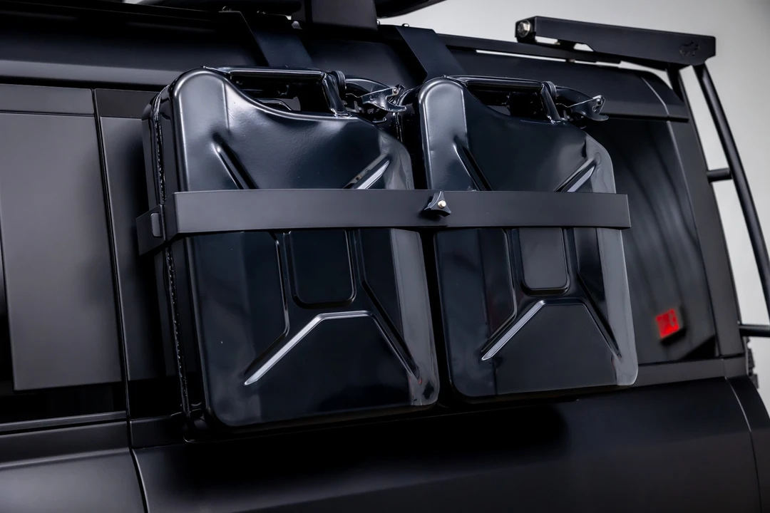 2023 Land Rover Defender L663 - Image 15 of 21