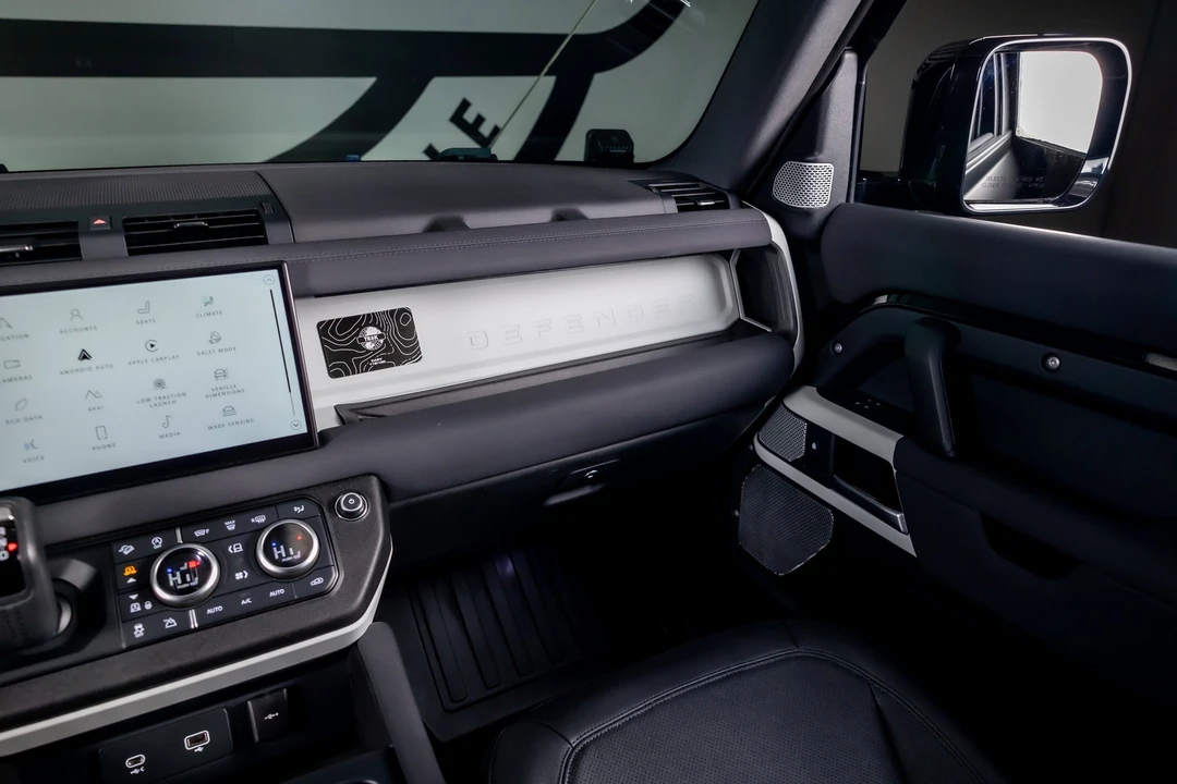 2023 Land Rover Defender L663 - Image 8 of 21