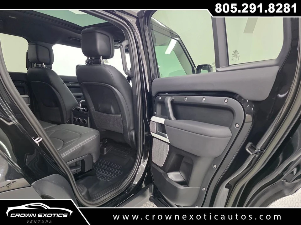 2023 Land Rover Defender L663 - Image 17 of 31