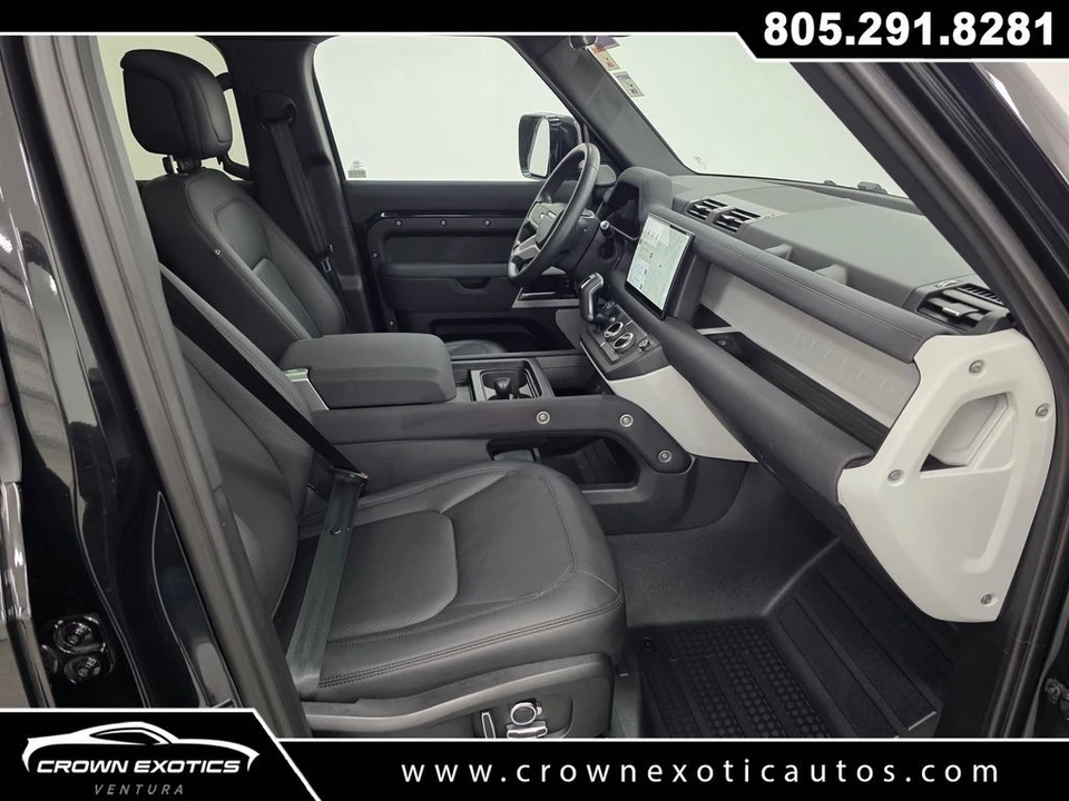 2023 Land Rover Defender L663 - Image 11 of 31