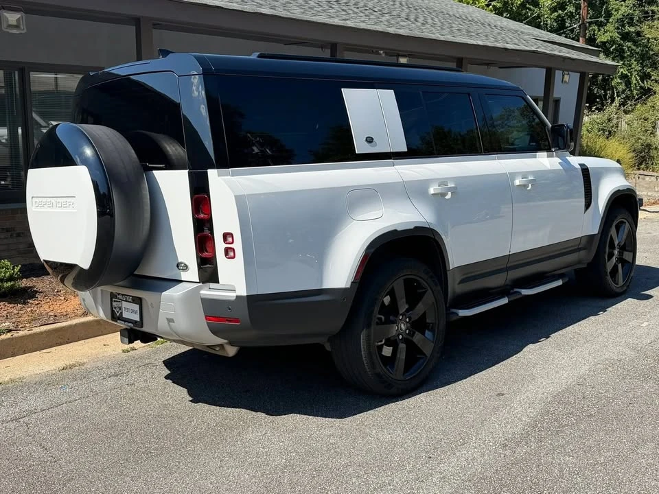 2023 Land Rover Defender L663 - Image 13 of 19
