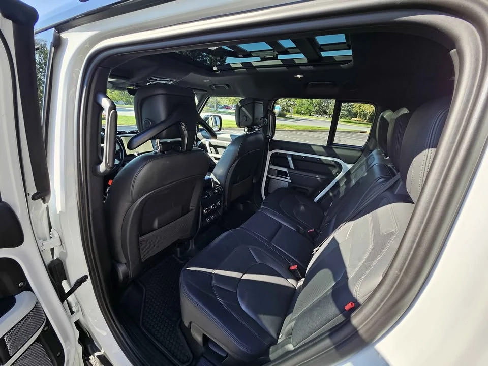 2023 Land Rover Defender L663 - Image 18 of 20