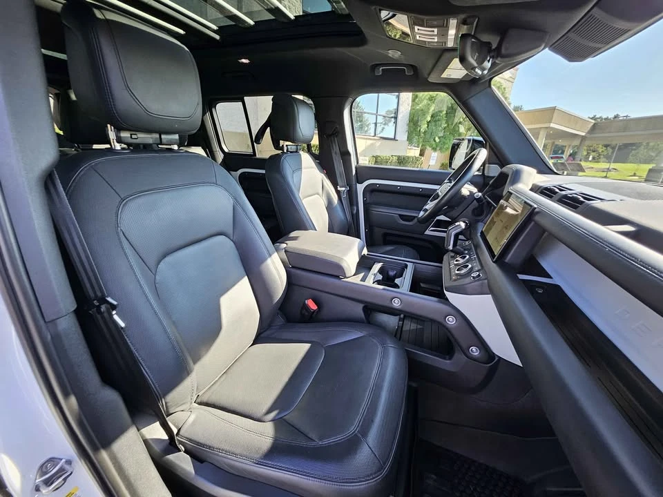 2023 Land Rover Defender L663 - Image 15 of 20