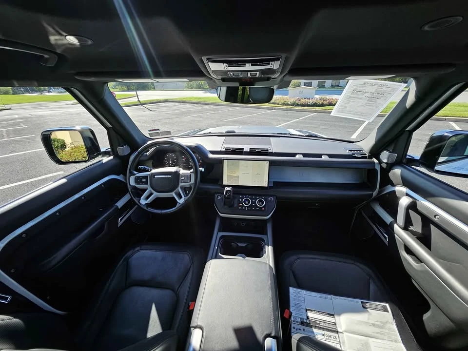 2023 Land Rover Defender L663 - Image 13 of 20