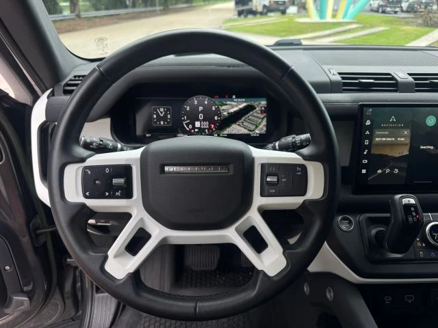 2023 Land Rover Defender L663 - Image 20 of 21