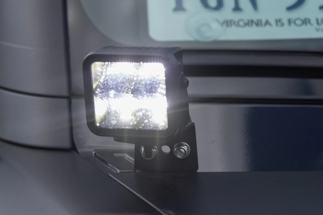 2023 Land Rover Defender L663 - Image 10 of 31