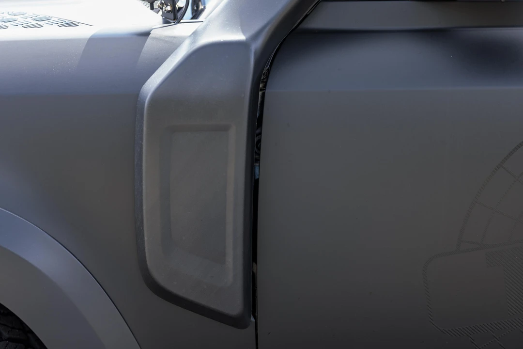 2023 Land Rover Defender L663 - Image 28 of 31