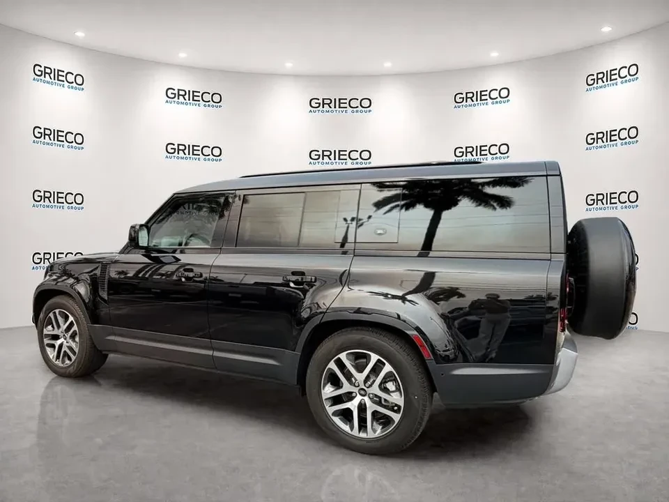 2023 Land Rover Defender L663 - Image 5 of 20