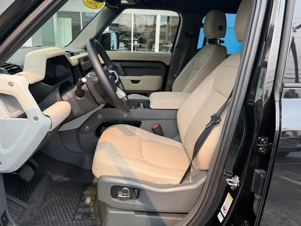 2023 Land Rover Defender L663 - Image 11 of 20