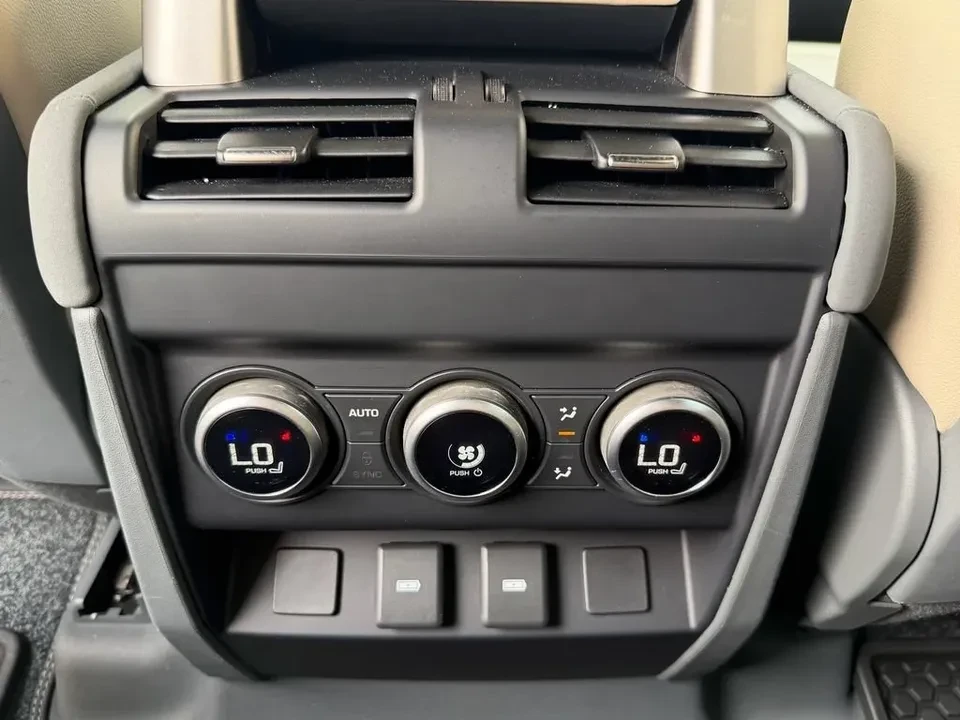 2023 Land Rover Defender L663 - Image 14 of 20