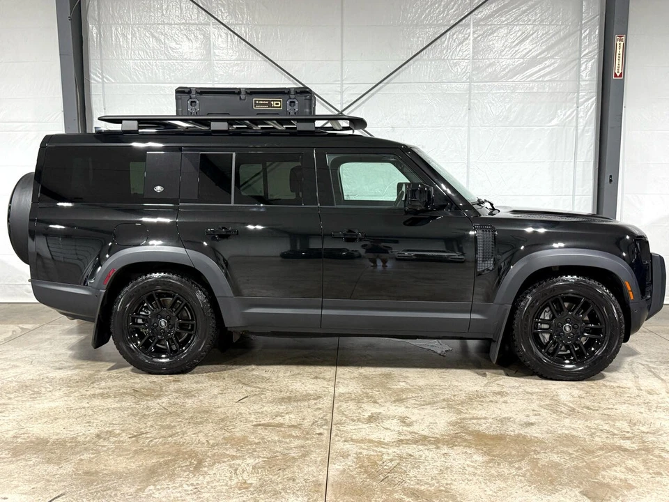 2023 Land Rover Defender L663 - Image 7 of 21