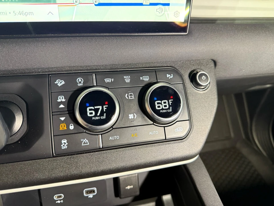 2023 Land Rover Defender L663 - Image 19 of 21