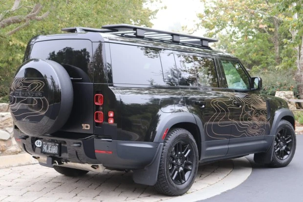 2023 Land Rover Defender L663 - Image 2 of 8