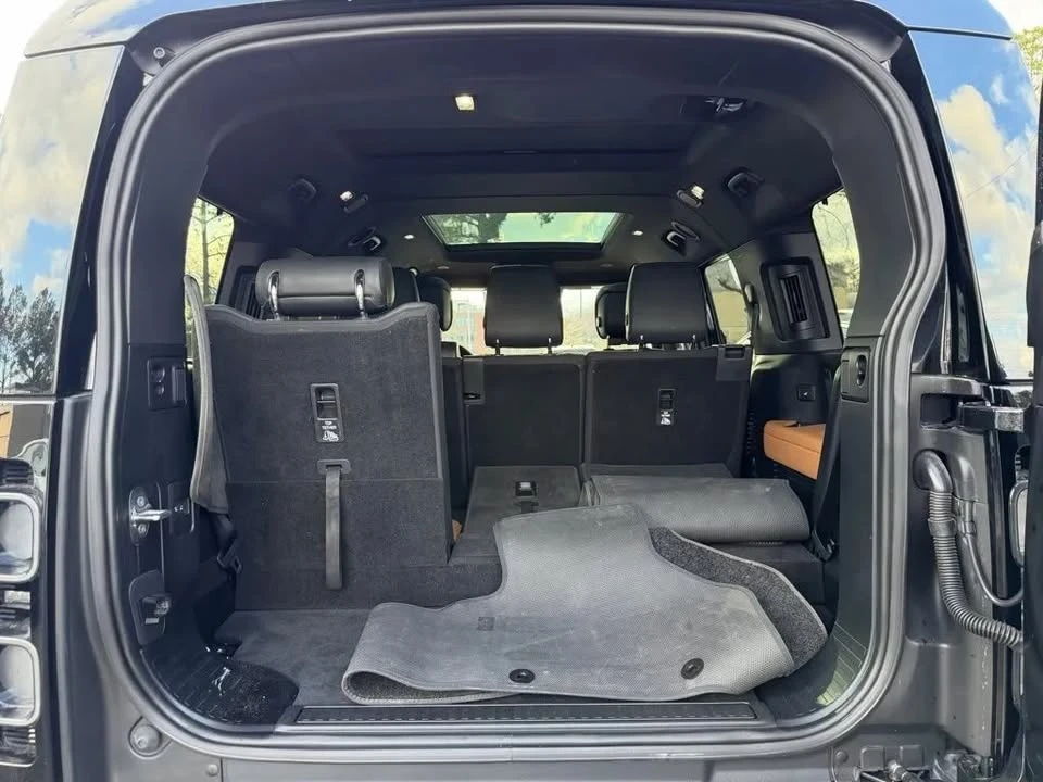 2023 Land Rover Defender L663 - Image 14 of 18