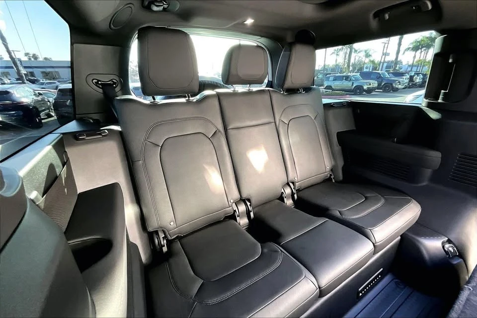 2023 Land Rover Defender L663 - Image 18 of 18