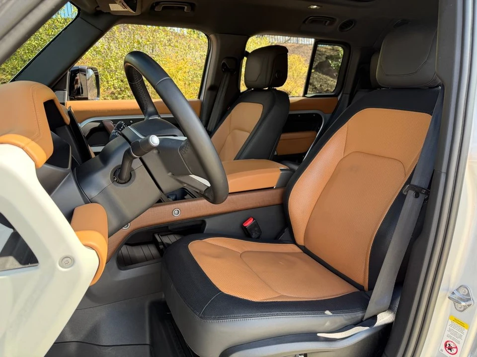 2023 Land Rover Defender L663 - Image 17 of 21
