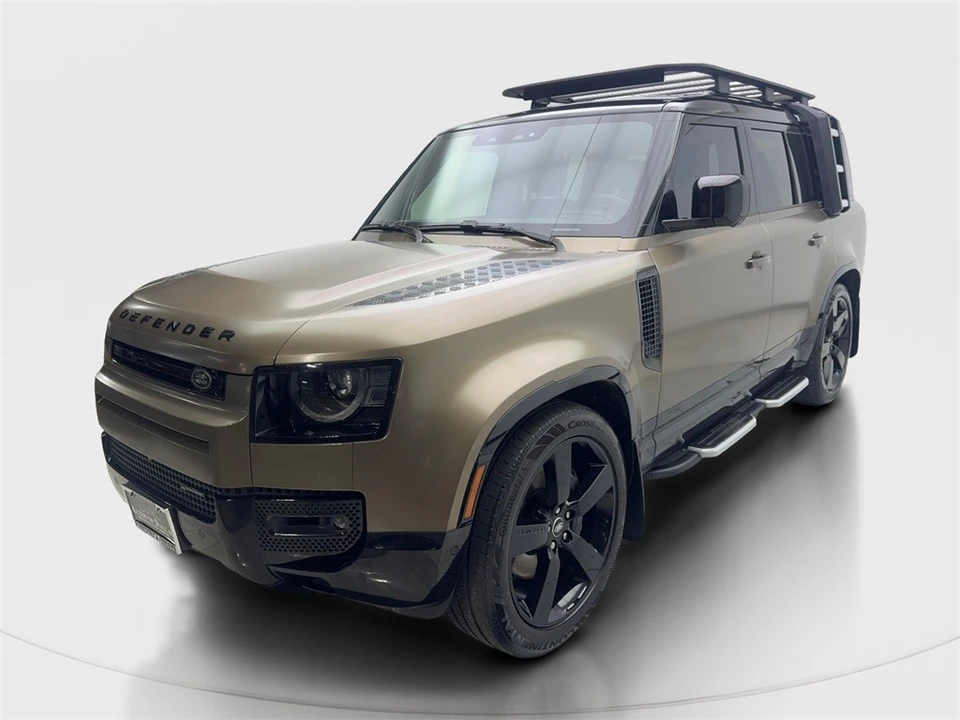 2023 Land Rover Defender L663 - Image 2 of 12