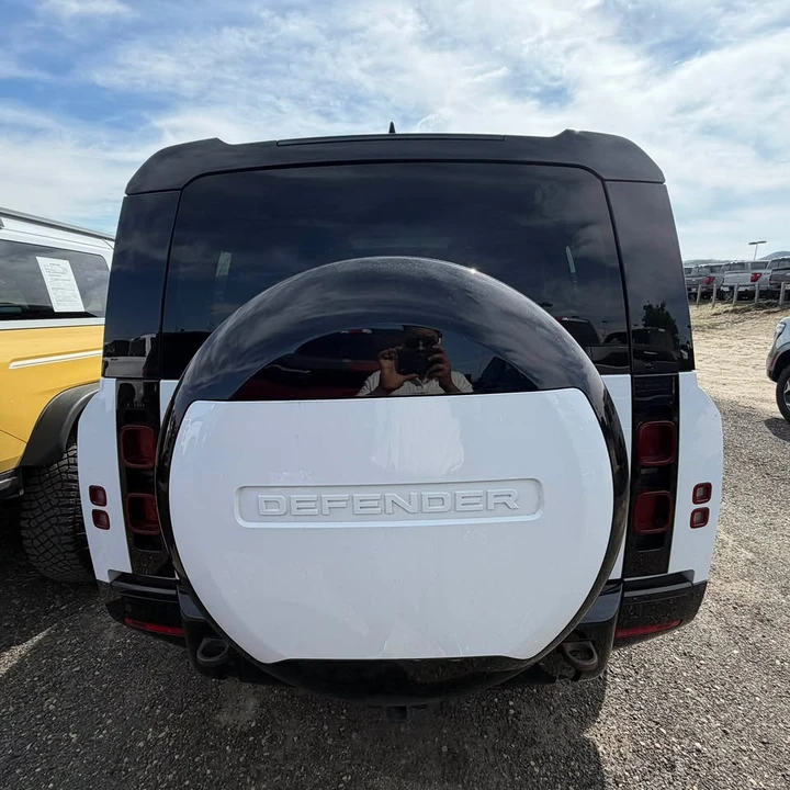 2023 Land Rover Defender L663 - Image 6 of 15