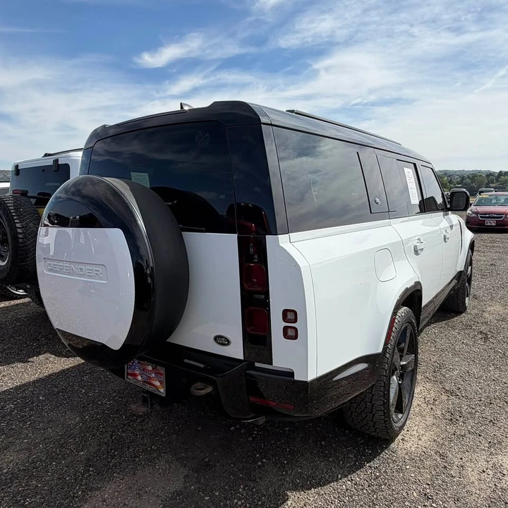 2023 Land Rover Defender L663 - Image 7 of 15