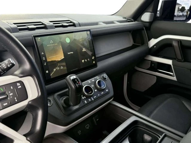 2023 Land Rover Defender L663 - Image 19 of 21
