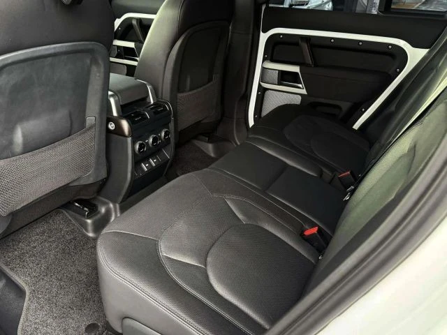 2023 Land Rover Defender L663 - Image 16 of 21