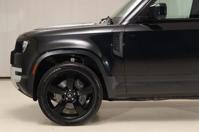 2023 Land Rover Defender L663 - Image 2 of 21