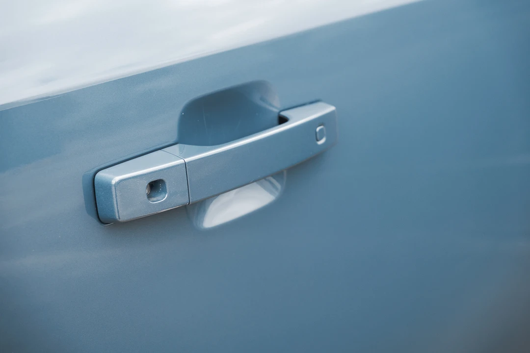 2023 Land Rover Defender L663 - Image 18 of 31