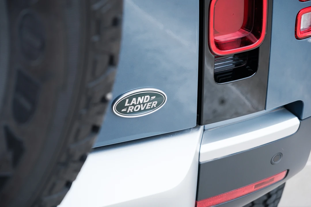 2023 Land Rover Defender L663 - Image 31 of 31