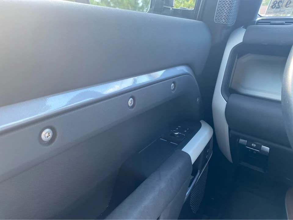 2023 Land Rover Defender L663 - Image 9 of 19