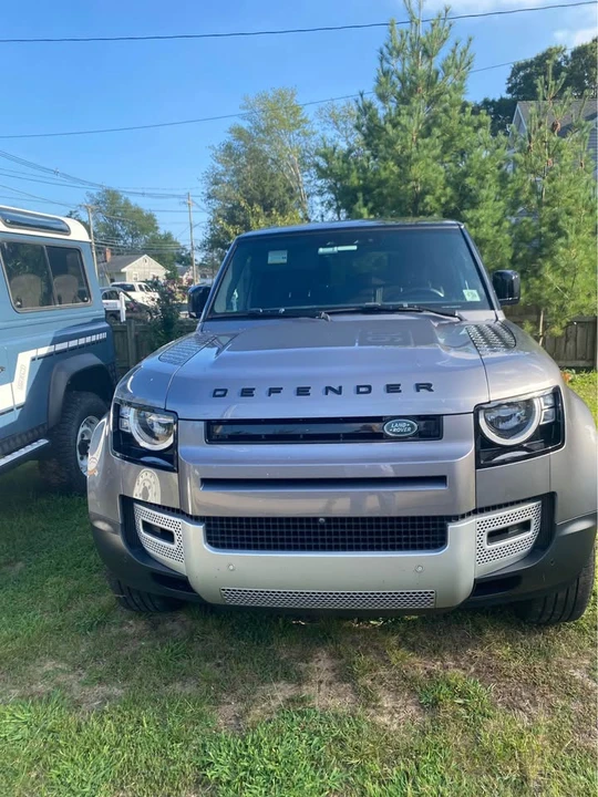 2023 Land Rover Defender L663 - Image 3 of 19