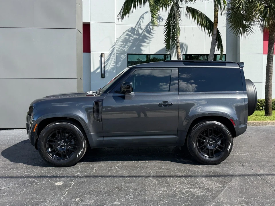 2023 Land Rover Defender L663 - Image 10 of 21