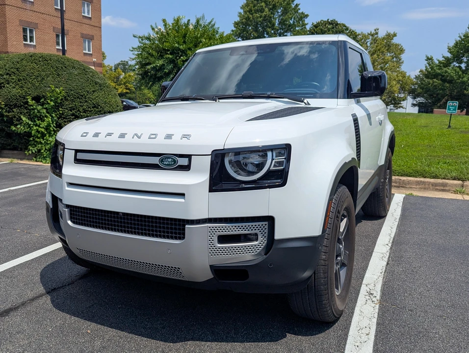 2023 Land Rover Defender L663 - Image 6 of 31