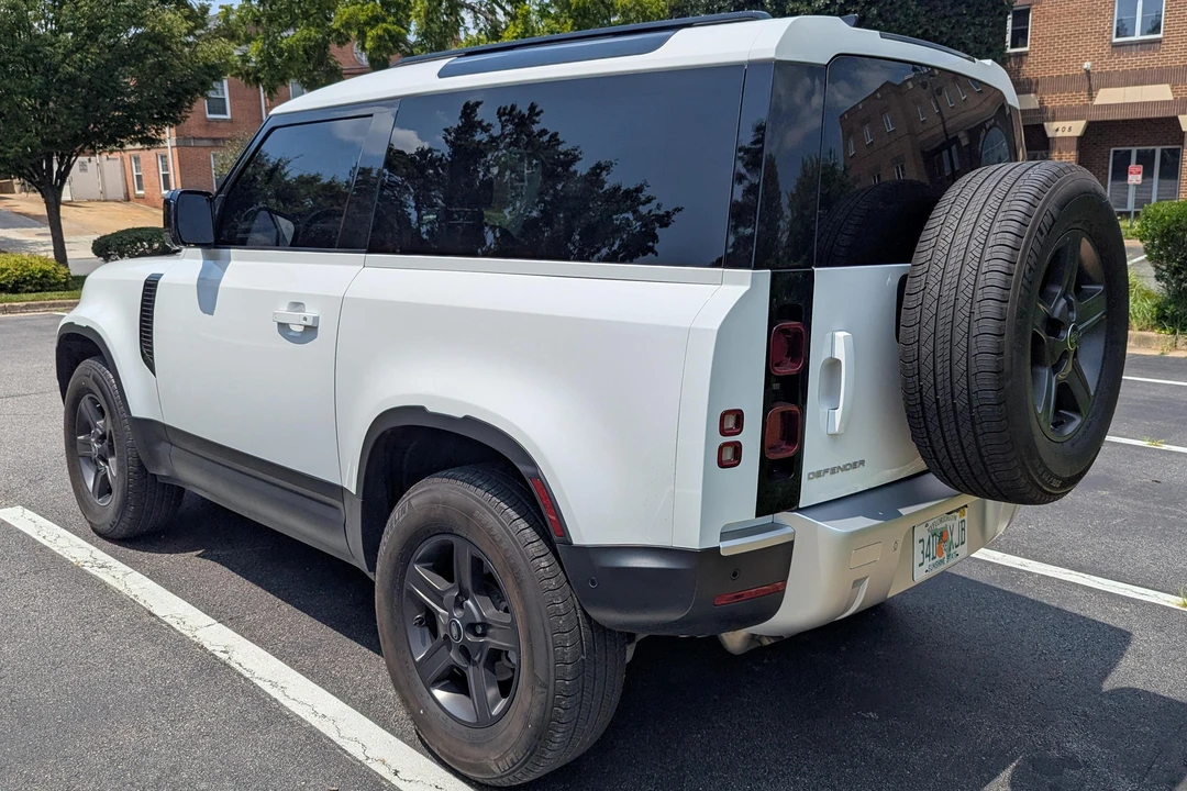 2023 Land Rover Defender L663 - Image 4 of 31