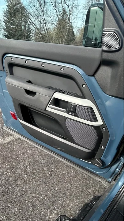 2023 Land Rover Defender L663 - Image 16 of 18