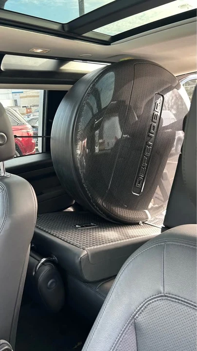 2023 Land Rover Defender L663 - Image 14 of 18