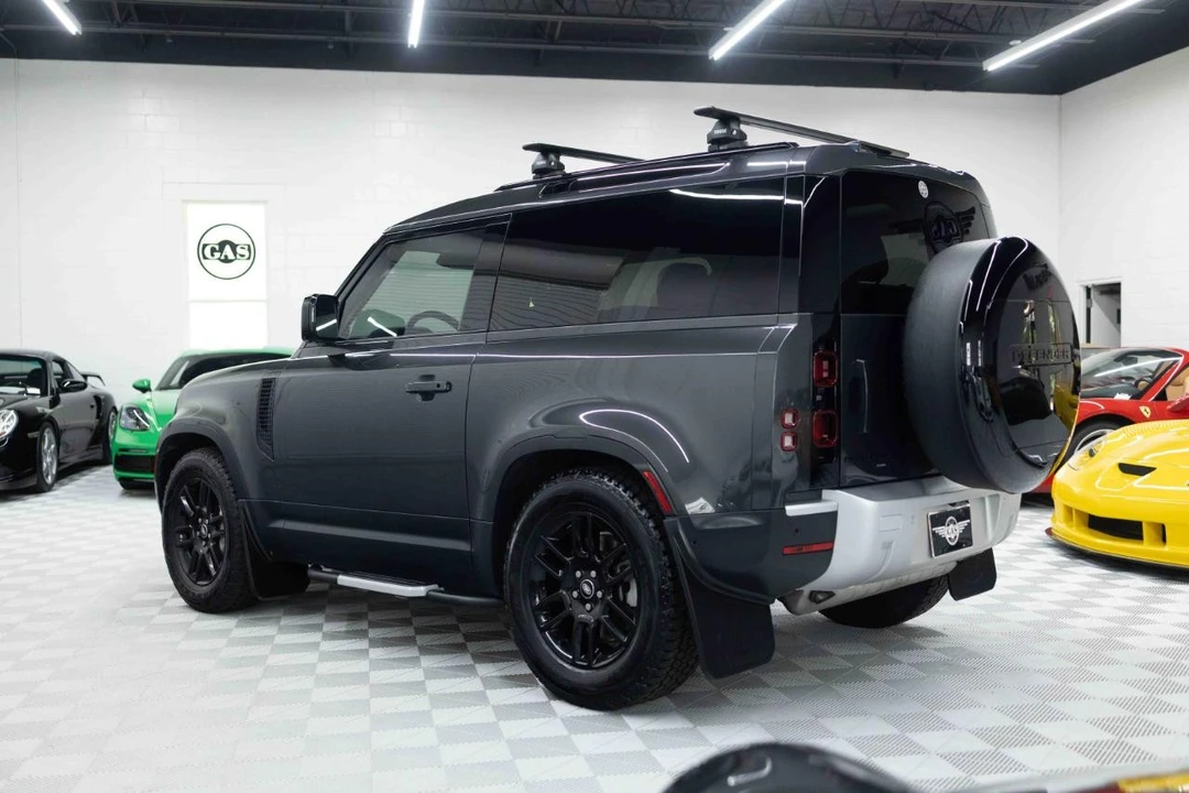 2023 Land Rover Defender L663 - Image 7 of 31