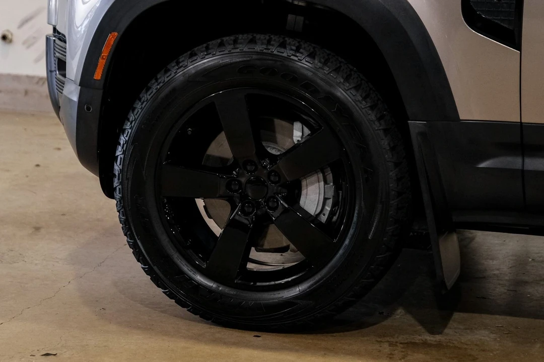 2023 Land Rover Defender L663 - Image 8 of 12