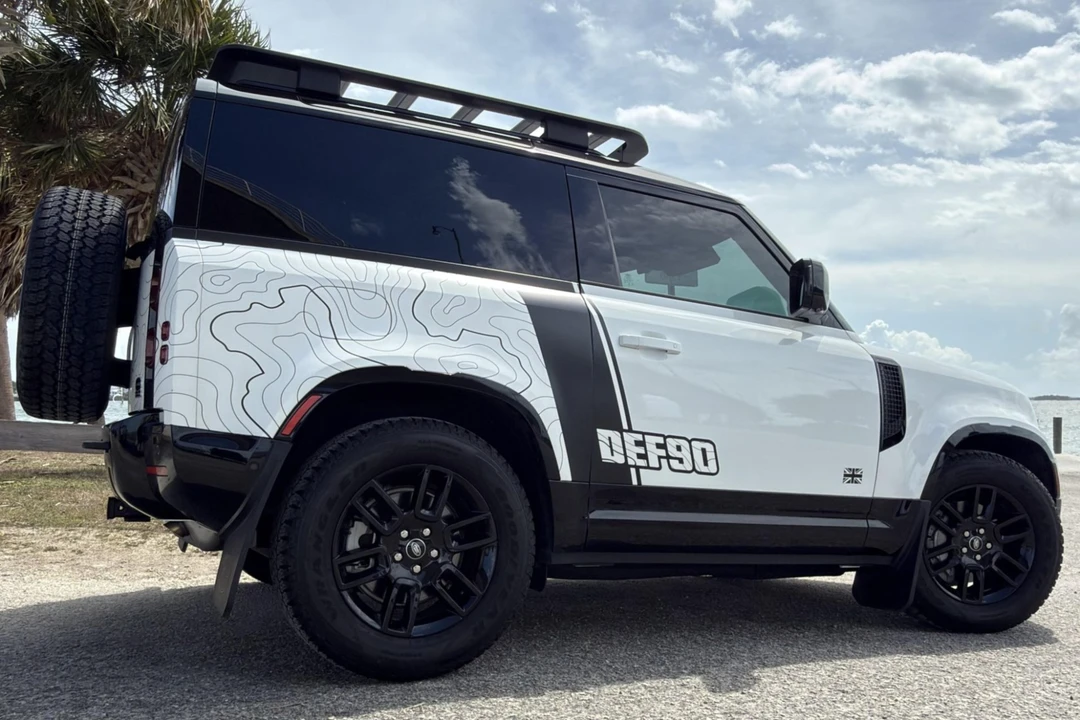 2023 Land Rover Defender L663 - Image 2 of 8