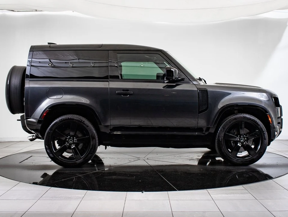 2023 Land Rover Defender L663 - Image 11 of 21